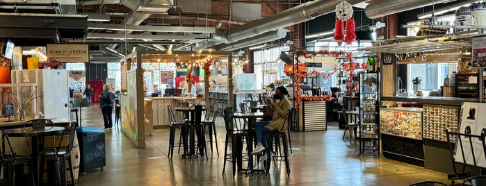 7th Street Public Market is one of Queen City.
