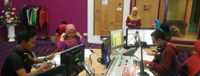 Perak FM is one of Malaysia Radio Stations.