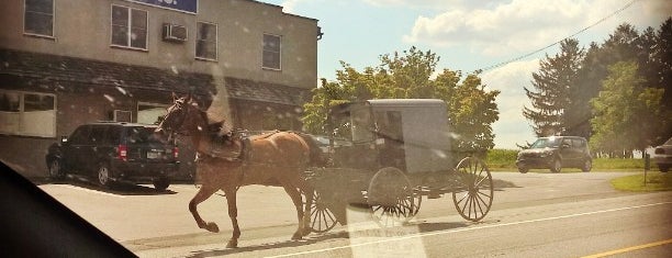 Jake's Country Trading Post is one of Amish.