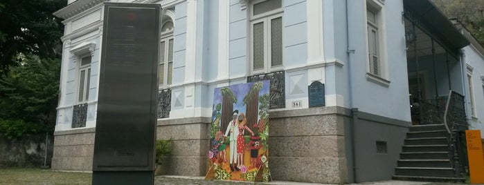 Museu Internacional de Arte Naïf is one of Rio 1/2.