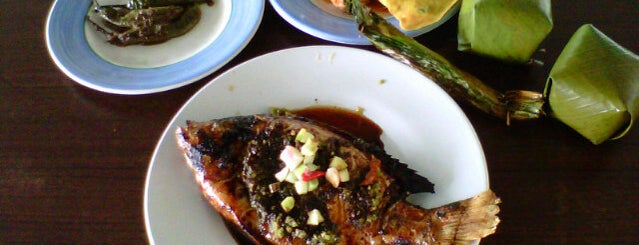 Warung Nangka is one of Top 10 dinner spots in Subang, Indonesia.