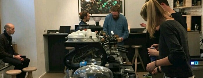 Man versus Machine Coffee Roasters is one of #Munich_Café.