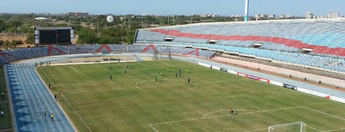Estadio Olímpico José Encarnación "Pachencho" Romero is one of Turismo en Maracaibo.