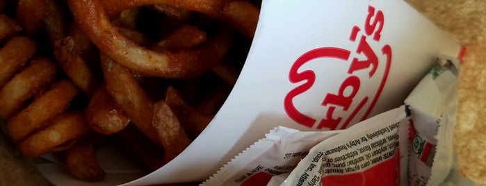 Arby's is one of Mallory 님이 저장한 장소.