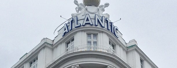 Hotel Atlantic is one of Lieux qui ont plu à Volodymyr.