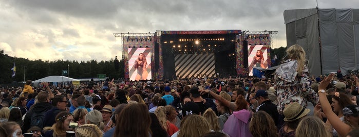 V Festival is one of Plwm : понравившиеся места.