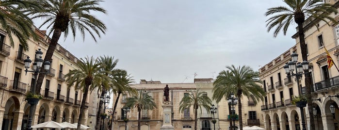 Plaça de la Vila is one of Vilanova I La Geltru.