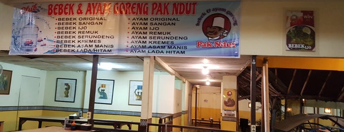 Bebek & Ayam Goreng Pak Ndut is one of Favorite Food.