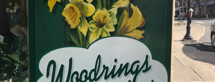 Woodring's Floral Gardens is one of Tempat yang Disukai James.