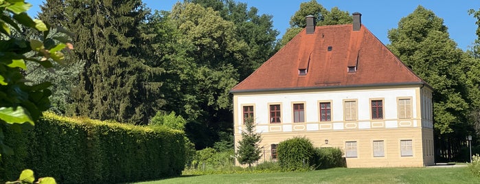 Schloss Lustheim is one of Mu.