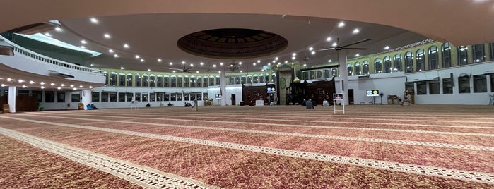 Masjid Tun Abdul Aziz (Masjid Bulat) is one of was ere & coming back.