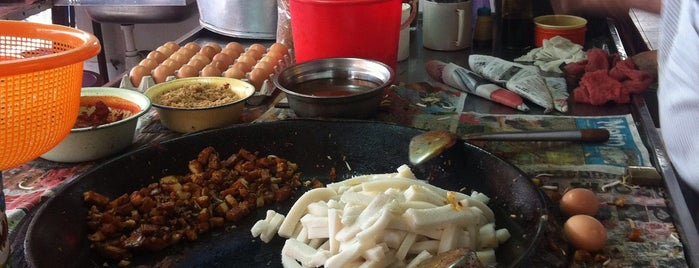 Heng Choon Thian Market is one of Breakfast in Butterworth.