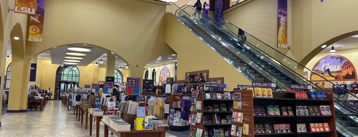 Barnes & Noble is one of ouro.
