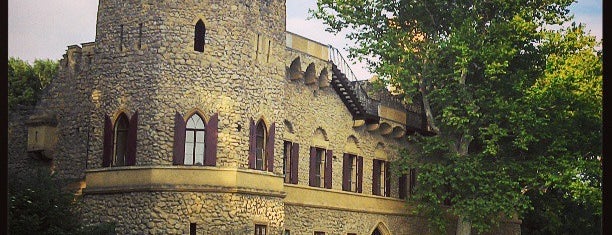 Janův hrad is one of Lugares favoritos de Jiri.