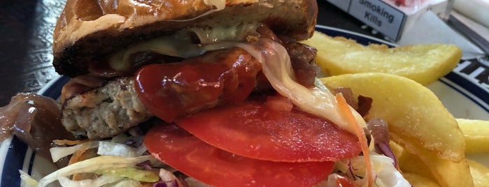 Kangaroo Burger is one of Dimitris : понравившиеся места.