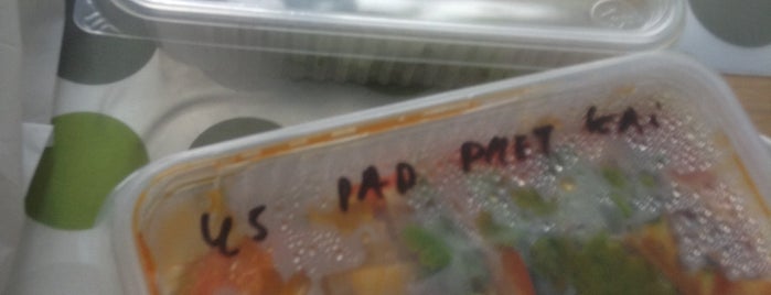 Kaimook Thai Take-away is one of Orte, die Alex gefallen.