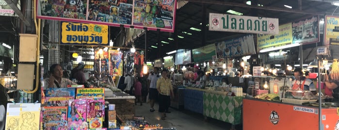 Nongpailom Market is one of Guide to Nakhon Ratchasima's best spots.