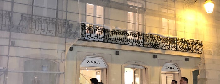 Zara is one of Locais curtidos por Özlem.