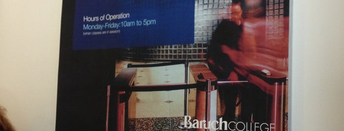 Baruch College Admissions Welcome Center is one of Tempat yang Disukai David.