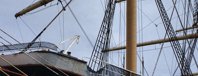 Barque PEKING (1911) is one of สถานที่ที่ Fred ถูกใจ.