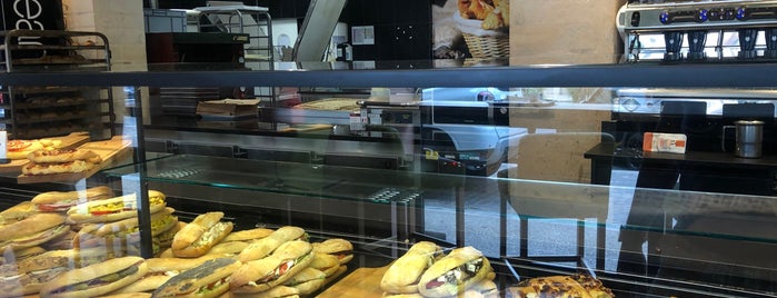 Jean Luc Pelé La Boulangerie is one of Cannes We Eat?.