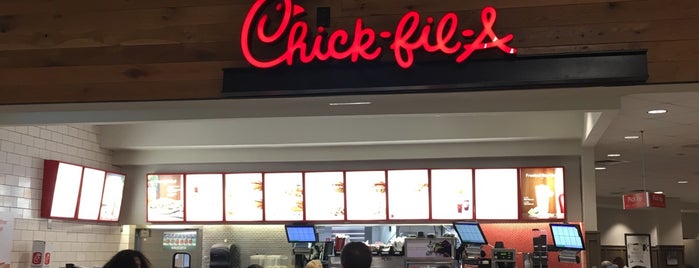 Chick-fil-A is one of สถานที่ที่ Allison ถูกใจ.