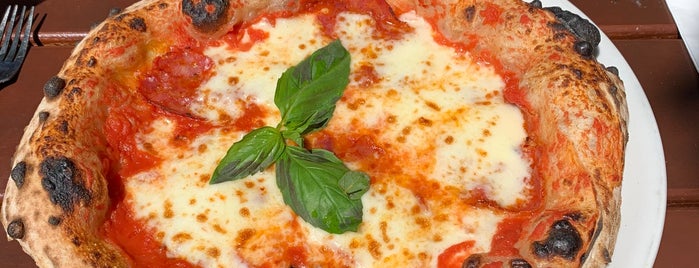 Il Pizzaiolo is one of True Italian PIZZA - Authentic Food.