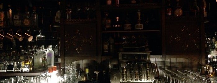 Hemingway Bar is one of Locais curtidos por Inese.