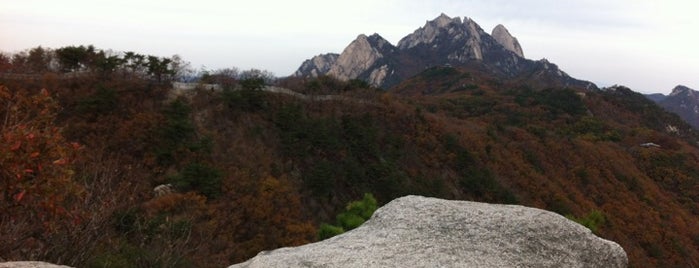 칼바위 is one of Samgaksan Hike.