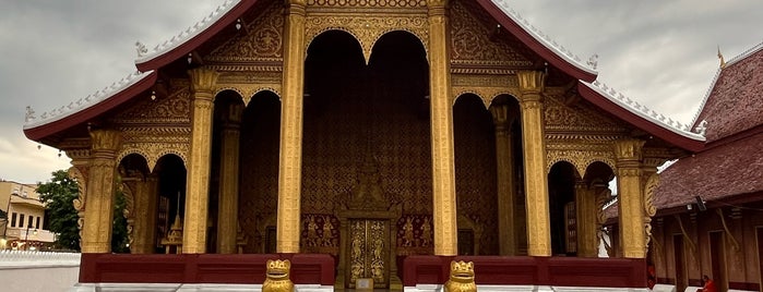 Wat Xieng Thong is one of Laos-Luang Prabang Place I visited.