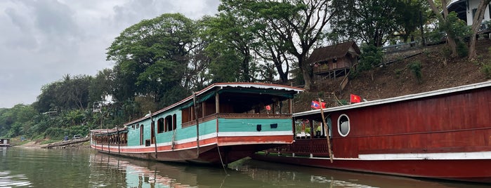 Across the Mekon river boat pier is one of Laos.