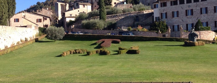 San Francesco D'Assisi is one of Lieux qui ont plu à Mks.