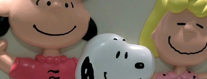 Snoopy Town Shop is one of la_glycine'nin Beğendiği Mekanlar.