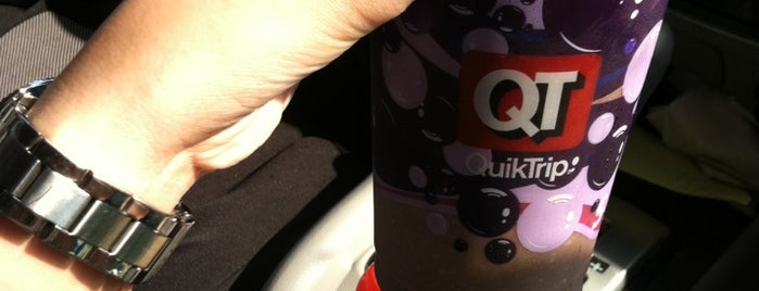 QuikTrip is one of Orte, die Bart gefallen.