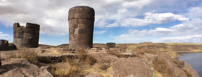 Chullpas de Sillustani is one of Tempat yang Disukai Lizzie.