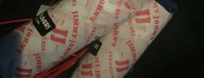 Jimmy John's is one of Michaelさんのお気に入りスポット.