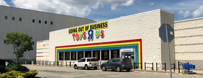 Toys"R"Us is one of Been there, done that.