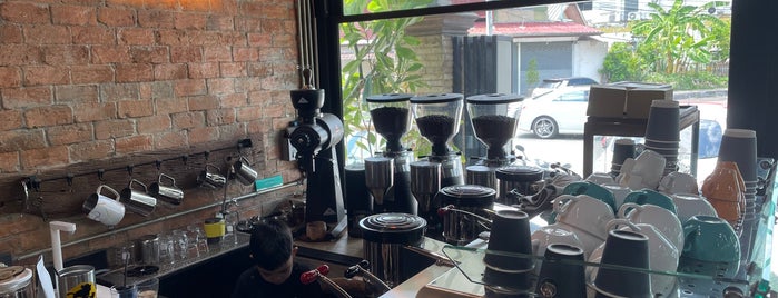 Thorphan Coffee & Break is one of Coffee Shop in Chiang Mai.