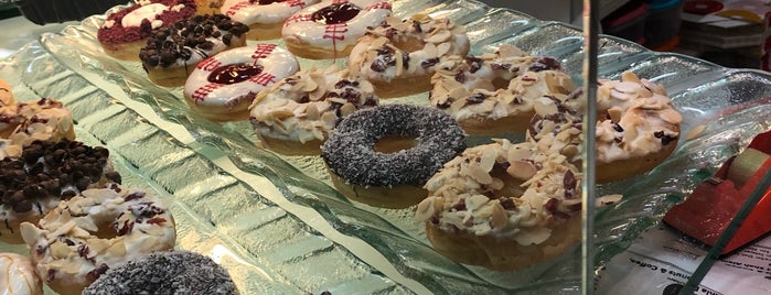 Big Apple Donuts & Coffee is one of The 15 Best Places for Pastries in Shah Alam.