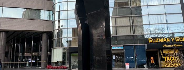 STATUE OF OVAL (オーバルの塔) is one of アート_東京.