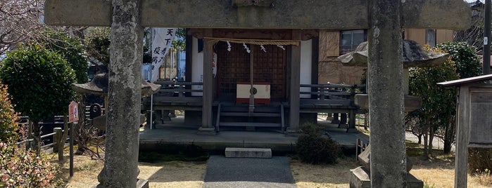 三石神社 is one of 静岡県(静岡市以外)の神社.