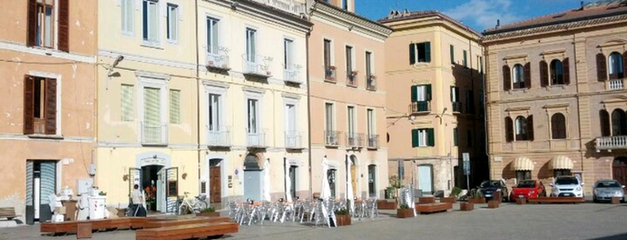 Piazza Sant'Anna is one of top ten a teramo.