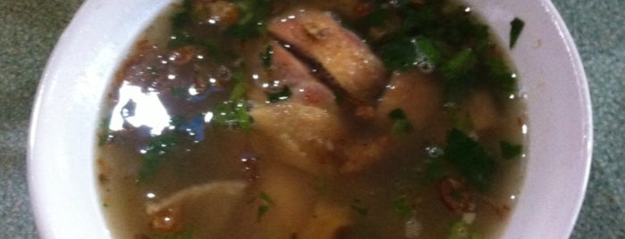 Sop Ayam Pak Min Klaten is one of Iyan 님이 좋아한 장소.