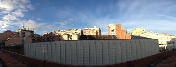 Alguera Apartments Sant Andreu is one of สถานที่ที่ Robert ถูกใจ.