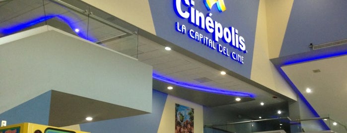 Cinépolis is one of Luiz : понравившиеся места.