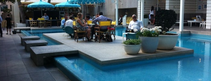 Poolclub is one of 20 favorite restaurants.