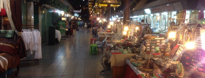 Chiang Mai Night Bazaar is one of Thailand.