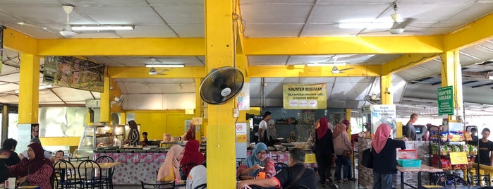 Restoran Tasik Raban is one of Ipoh Perak Attraction.