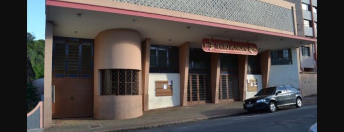 Teatro Municipal Pedreira is one of Pedreira - SP.