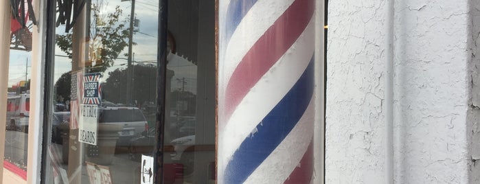 Bruno's Barber Shop is one of สถานที่ที่ Ian ถูกใจ.